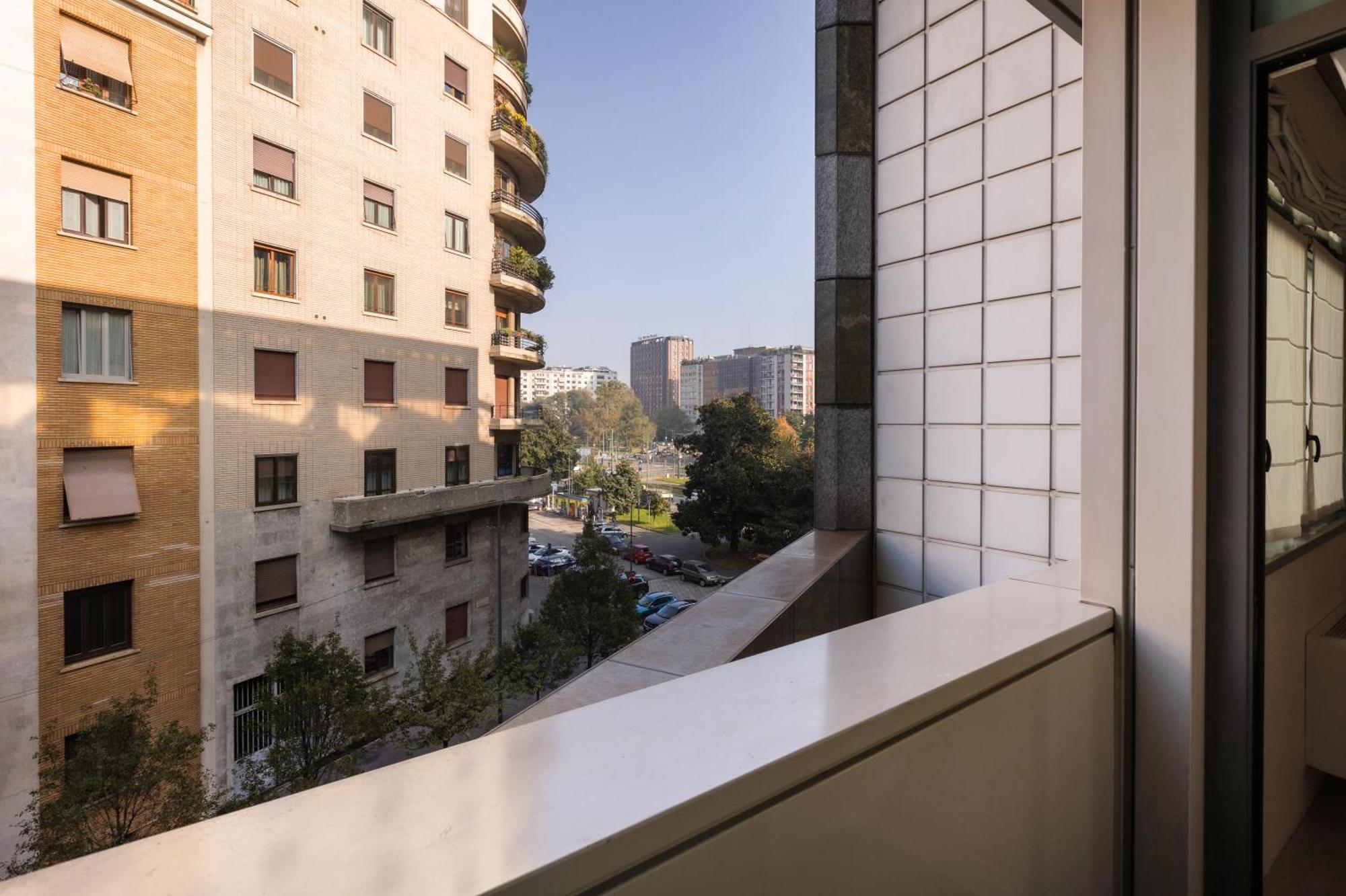 Ampio Bilocale Repubblica - Mirable Pm Apartment Milano Exterior foto